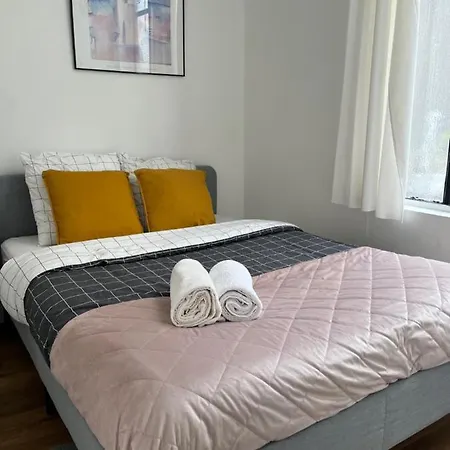 Appartamento Design In The Marais Parigi