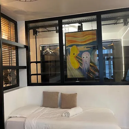 Appartamento Design In The Marais